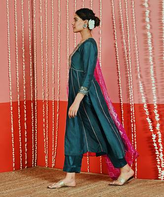 Teal embroidered silk blend ethnic kurta set 4