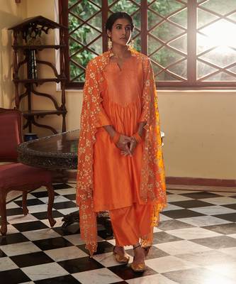 Orange Guntaaz Kalidar Set 8