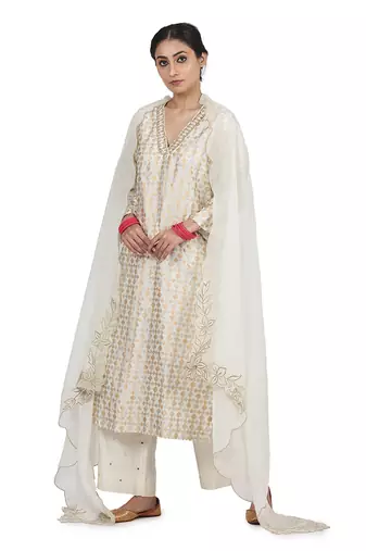 Ivory Deep Suit Set