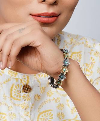 Gold plated silver floral bangle 1