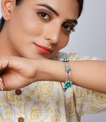 Silver classic firoza floral bangle