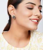 Silver floral multicolor ear studs