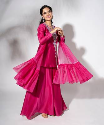 Fuschia pink pure chanderi embroidered gharara set 3