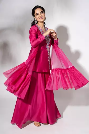 Fuschia pink pure chanderi embroidered gharara set