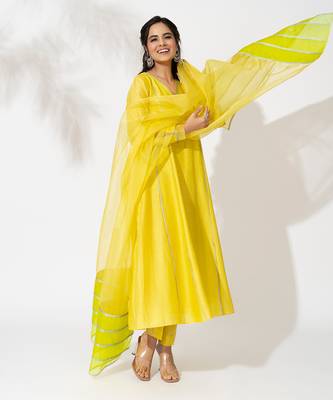 Yellow pure chanderi lace embroidered anarkali set 2
