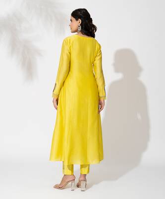 Yellow pure chanderi lace embroidered anarkali set 5