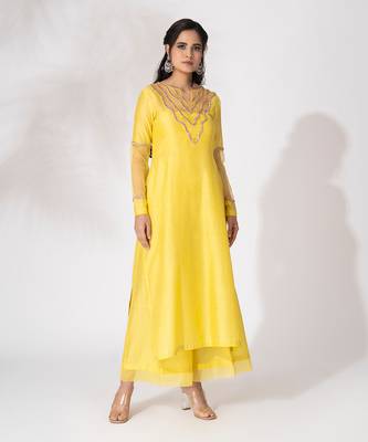 Yellow pure chanderi embroidered kurta set 4