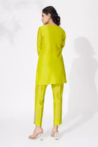 Lime green pure chanderi emboidered short kurta set
