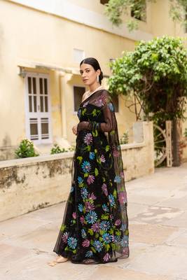 Black Hand Painted Mukaish Chiffon Saree 4