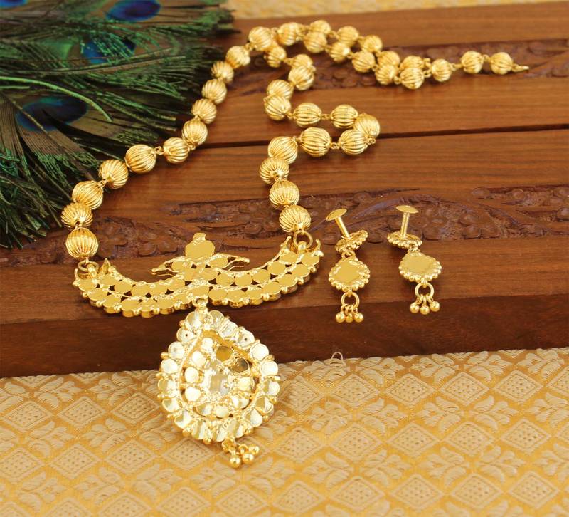 Designer kempu gold plated peacock necklace set