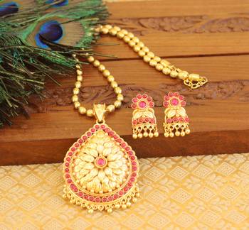 Designer gold plated kempu necklace set 3