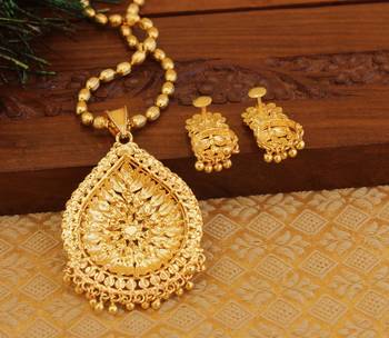 Designer gold plated kempu necklace set 4