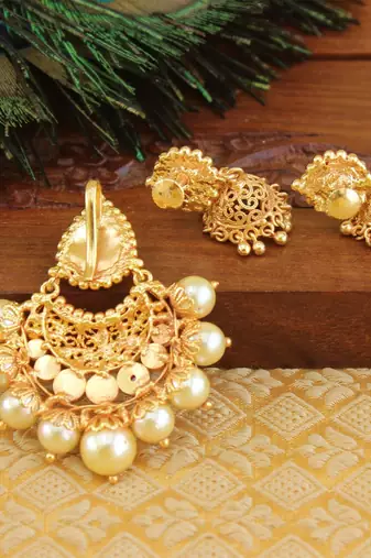 Designer Kempu gold plated pendant set