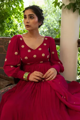 Magenta pink butti anarkali
