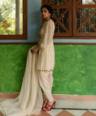 Offwhite jaal coin kurta set 2
