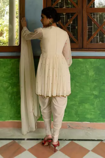 Offwhite jaal coin kurta set