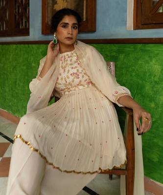 Offwhite jaal coin kurta set 4