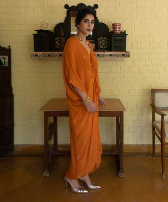 Orange butti kaftan 1