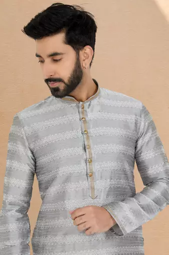 Kurta Pyjama Set