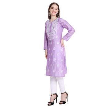 Lucknowi lavender chikan kurti and pant set 5