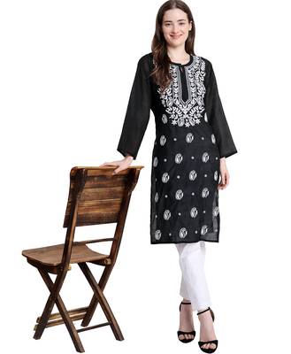 Lucknowi black chikan kurti and pant set 2