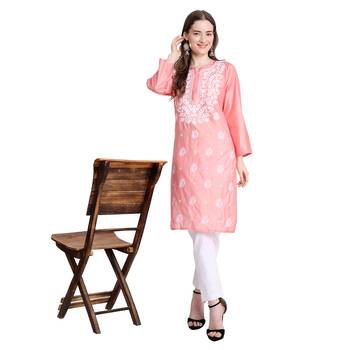 Lucknowi peach chikan kurti and pant set 1