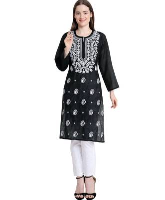 Lucknowi black chikan kurti and pant set 1