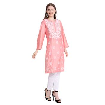 Lucknowi peach chikan kurti and pant set 2