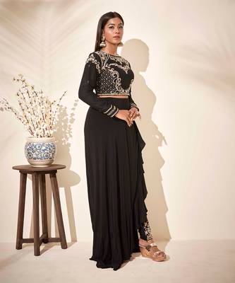 Black tussar silk and crepe drape skirt set 2