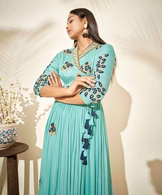 Pistachio georgette crepe dress 2