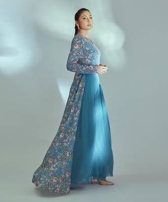 Blue hand embroidered pant set 3