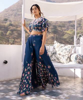 Blue georgette crape pant set 4