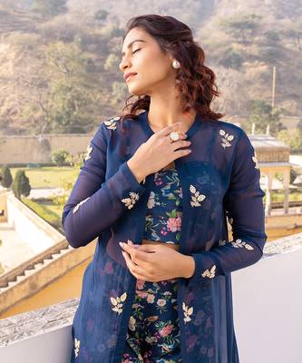 Blue jacket set 5