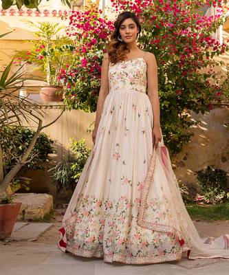 Off white georgette crepe anarkali set 4