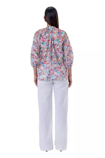 Multicolor linen flores top