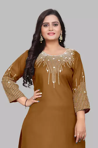 Fashion Kreza Cotton Slub Fabric with 3/4 Sleeves and Exquisite Embroidered Detailing on Neck and Sleeves
