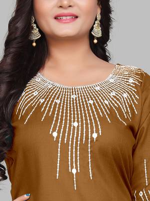 Fashion Kreza Cotton Slub Fabric with 3/4 Sleeves and Exquisite Embroidered Detailing on Neck and Sleeves 3
