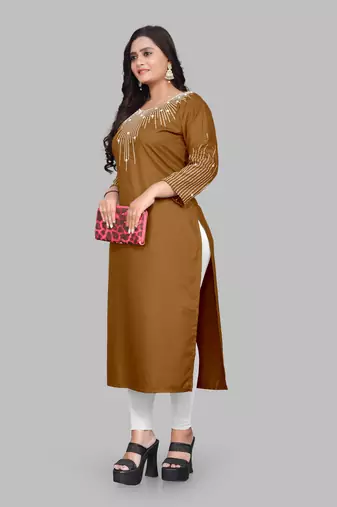 Fashion Kreza Cotton Slub Fabric with 3/4 Sleeves and Exquisite Embroidered Detailing on Neck and Sleeves