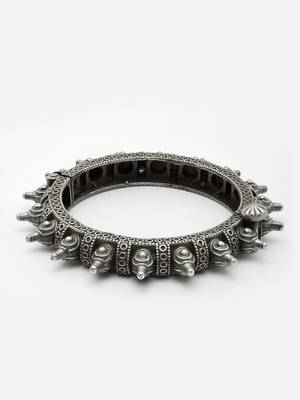Sasha silver-plated textured designed antique adjustable oxidised bangle 3