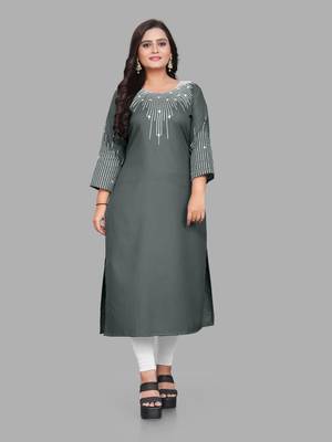 FASHION KREZA COTTON SLUB FABRIC WITH 3::4 SLEEVES AND EXQUISITE EMBROIDERED DETAILING ON NECK AND SLEEVES 1