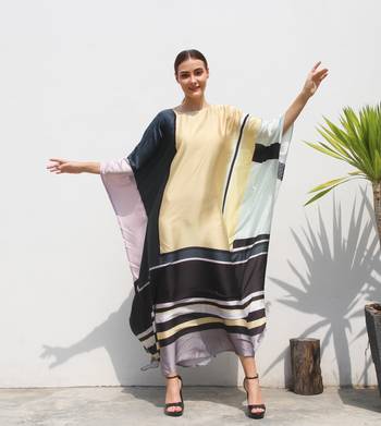 JSDC Premium Soft Silk Geometric Printed Casual Kaftan 2