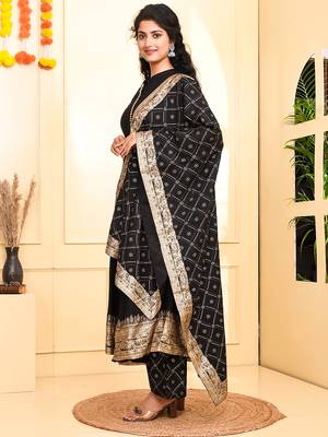 women black printed anarkali kurta palazzo and dupatta set 2