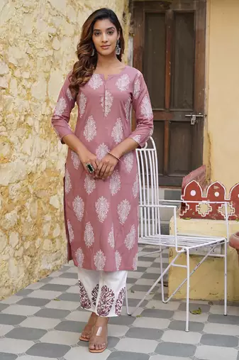 women mauve paisley straight kurta palazzo and dupatta set