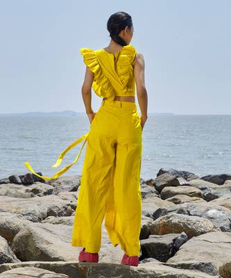 Yellow high waisted trouser 3