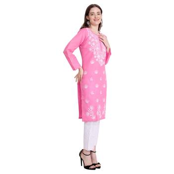 Lucknowi straight embroidered cotton kurta set 5
