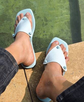 Sky blue texture akasa footwear 4