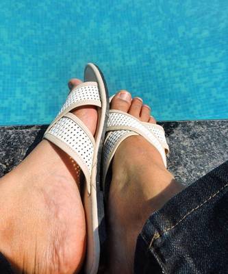Beige fanny footwear 3