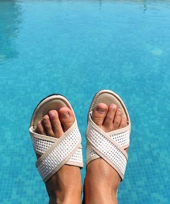 Beige fanny footwear 4