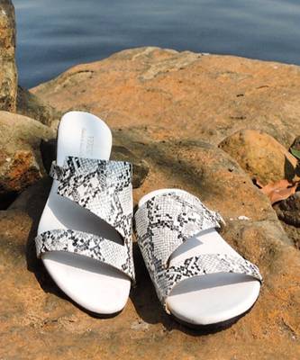 White shesha footwear 1