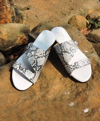 White shesha footwear 2